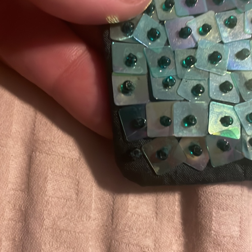 Urban Outfitters Vintage Card/ID Bag.Sequins/Turquoise Suede.19.5” Strap, 3”x4” - Picture 2 of 4